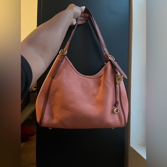 Coach Lori Shoulder Bag C6627 - Picture 2 of 9